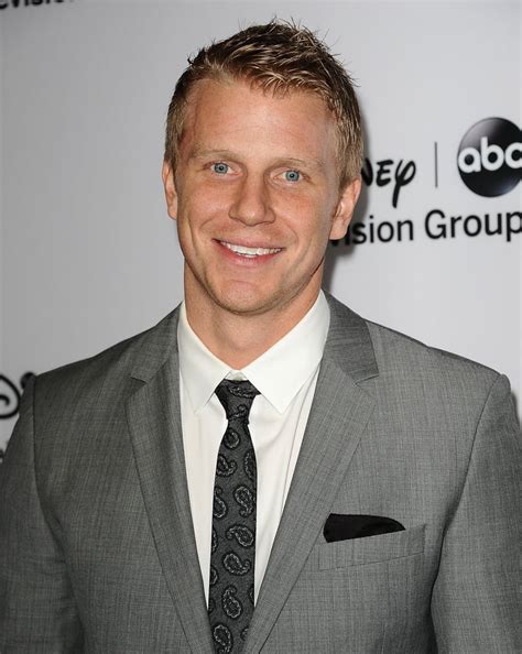 Season 17 Sean Lowe How Old Are The Bachelors On The Bachelor Popsugar Entertainment Photo 17