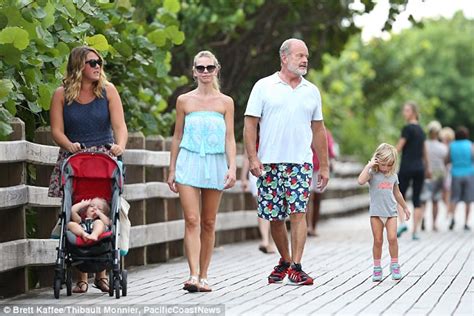 Kelsey Grammer Steps Out With Daughter Faith And Wife Kayte Daily