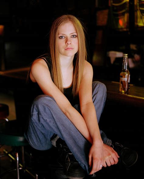 VINDICATED I AM SELFISH Lyric Naked Avril Lavigne
