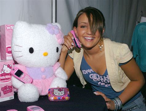 Jamie Lynn Spears With A Hello Kitty Phone Jamie Lynn Spears Hello