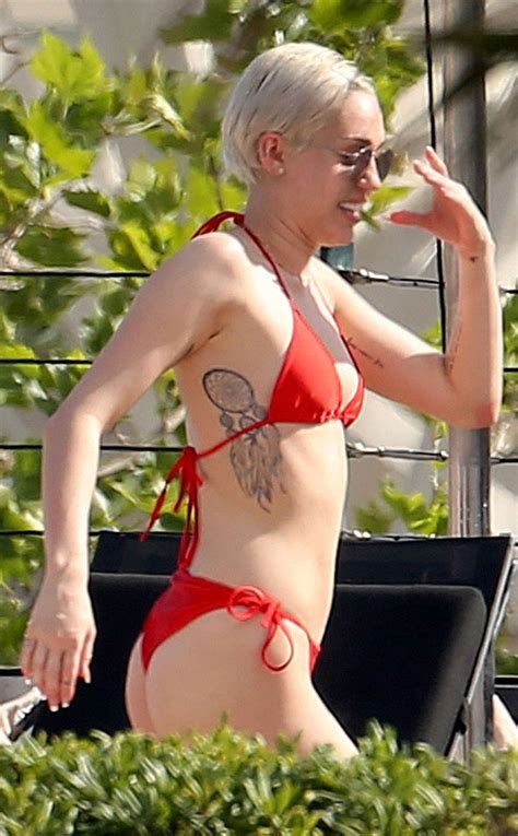 Miley Cyrus Rocks A Red Hot Teeny Bikini—see The Pic E Online Au