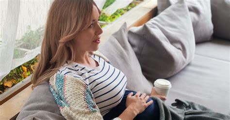 10 Annoying Things Every Pregnant Woman Hears At Least Once A Day