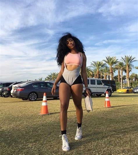 Nude Pictures Of SZA Which Will Get All Of You Perspiring The Viraler