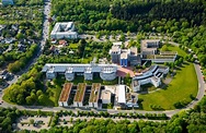 Hagen aus der Vogelperspektive: Campus- Gebäude der FernUniversität ...