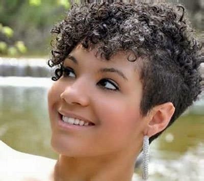 The back is rounded and full and has an inverted angle that tapers towards the collarbone. 4 Short Hairstyles for Older Black Women
