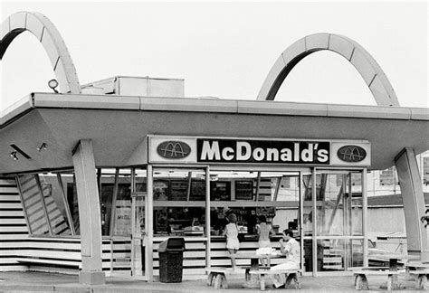 Heres What Mcdonalds Looked Like When It First Opened Readers Digest