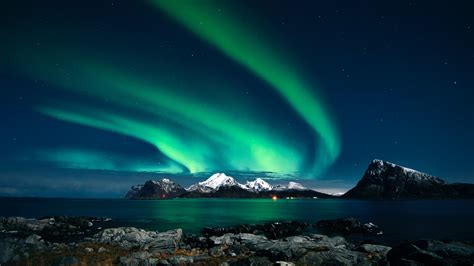 Download Aurora Borealis, nature, Iceland wallpaper, 3840x2160, 4K UHD ...