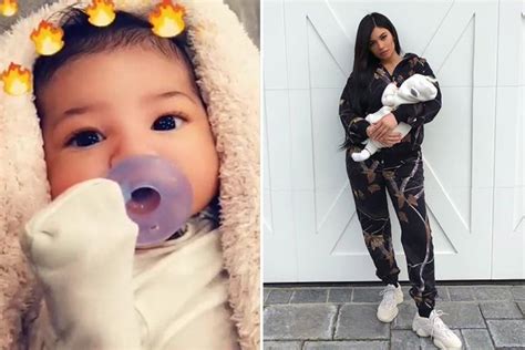 Kylie Jenner Reveals Baby Daughter Stormis Face For The First Time In
