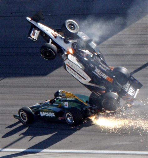 Indycar Driver Dan Wheldon Dies In Fiery Crash