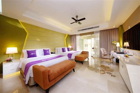 The hotel offers luxury villas with aquatic views and a tranquil ambiance. Lexis Hibiscus Port Dickson Hotel - Deals, Photos & Reviews