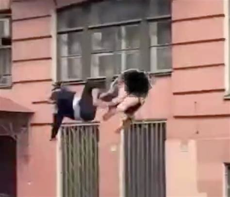 Watch Couple Falls Off Balcony During Fight