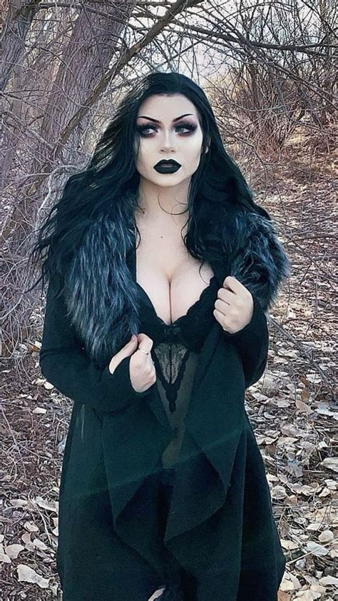Pin By Dez Ash On Gothic Enchantment Dark Beauty Fashion Hot Goth Girls Goth Beauty