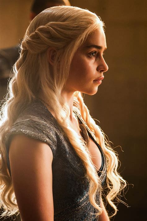 Emilia Clarke As Daenerys Targaryen In Game Of Thrones Tv Series 2014