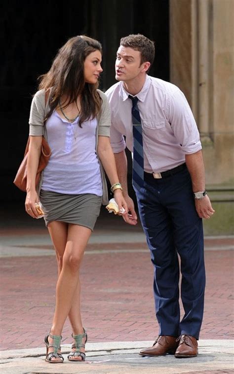 Mila Kunis In Friends With Benefits Love How She Carries Off This Simple Outfit Especially The