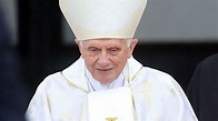 Papst Benedikt XVI. ist tot: Anhänger sind voller Trauer