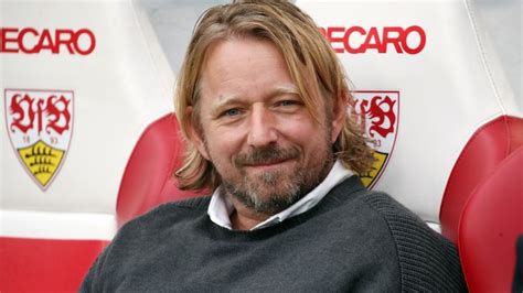 Auf sven mislintat (47) kommen anstrengende wochen zu. VfB Stuttgart | Interview Sven Mislintat