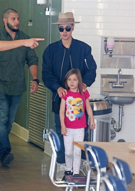 Justin Bieber Takes Little Sister Jazmyn Bieber To Duffs Cakemix Mirror Online