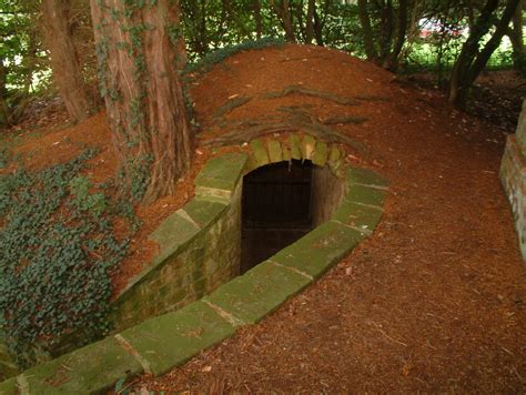 Underground Homes Root Cellar Hidden Rooms