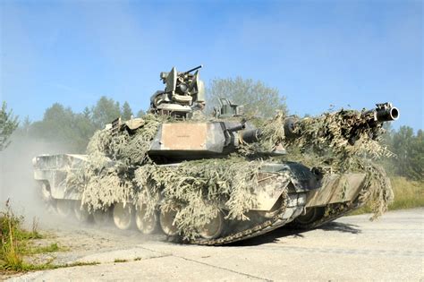 Battle Tanks Mossy Camo Military Machine