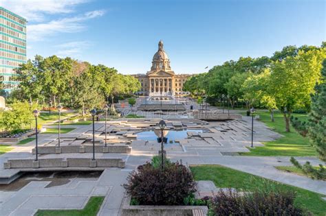 Alberta Legislature Building In Edmonton Stock Photo Image Of Tourism
