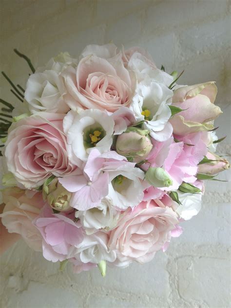 Pink wedding flowers bridal bouquet. bridal bouquet of pale pink roses, hydrangea and white ...