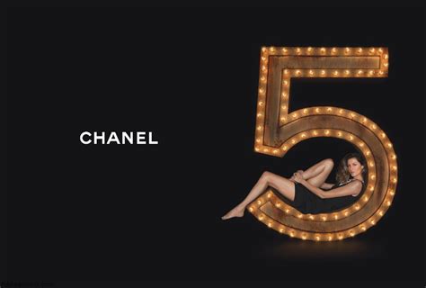 Gisele Bündchen Makes Her Debut As The New Muse Of Chanel No5 Film