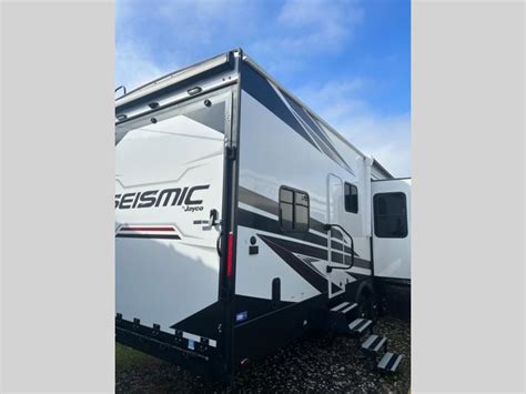 New 2023 Jayco Seismic 395 Toy Hauler Fifth Wheel At Ron Hoover Rv