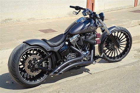 Lord Drake Harley Davidson Breakout Was Made To Turn Heads Nails The