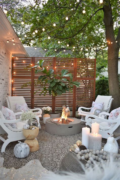 Pretty Seating Area Ideas With Outside Fireplace Home Decoration Ideas