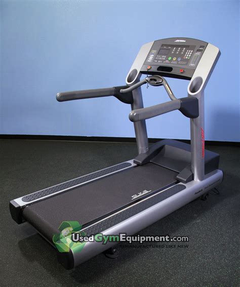 Life Fitness 95ti Treadmill Run Your Heart Out World Fitness