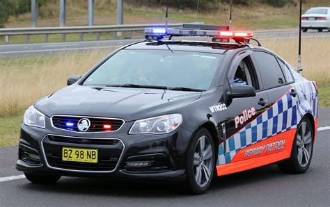 Nsw Police Force Highway Patrol Holden Commodore Ss Rpolicevehicles
