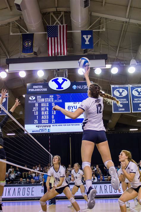 Byu Volleyball Star Focuses On Personal Best The Daily Universe