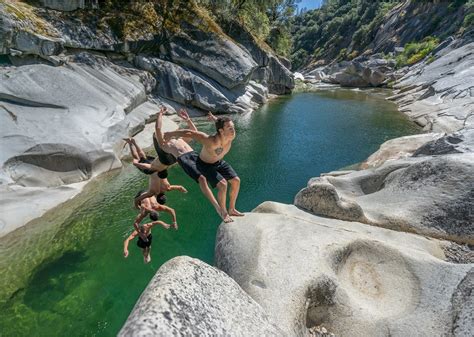 5 Of The Best Swimming Holes In Northern California