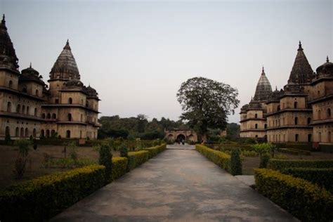 Chaturbhuj Temple Orchha Timing History And Photos