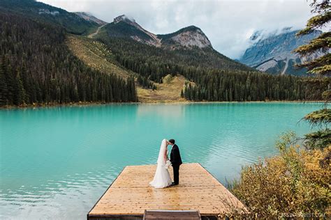 Emerald Lake Lodge Wedding Photographer Mountain Elopement Carlin