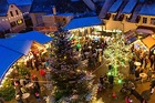 Weihnachtsmarkt auf dem Dorfplatz - Meckenheim - DIE RHEINPFALZ