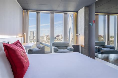 Boek Premium Skyline Kamer In Rotterdam Nhow Hotels