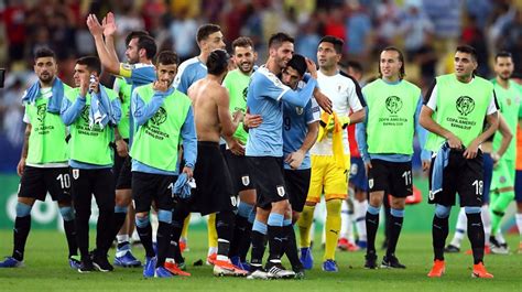 Uruguay Venció 1 0 A Chile Y Se Quedó Con El Primer Lugar Del Grupo C