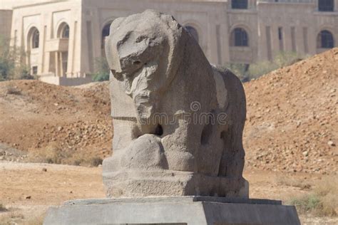 Babylon Lion Statue Stock Image Image Of Ancient Hard 51832863