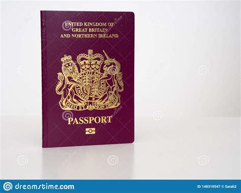 New Bergundy Uk Passport No Longer Showing Words `european Union` On