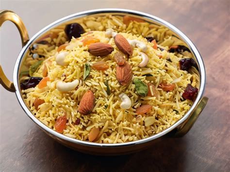 Kashmiri Pulao Recipe Kashmiri Biryani Dry Fruits Biryani