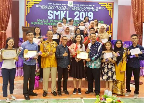Pendidikan moral spm 2016 (kertas 1, kertas 2). Audrey Pelajar Terbaik SPM 2018 Labuan - JPWPL Sana Sini ...