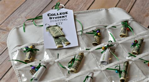 Graduation gifts for university students. 25 Best DIY Graduation Gifts - Oh My Creative