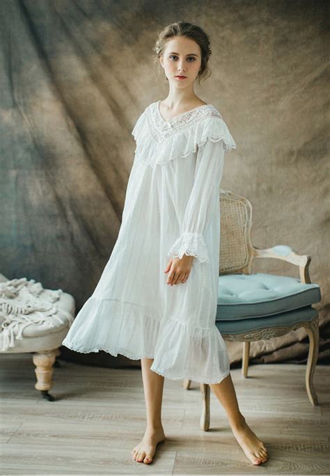 Vintage Nightgown Gothic Victorian Nightgown White Nightgown Etsy