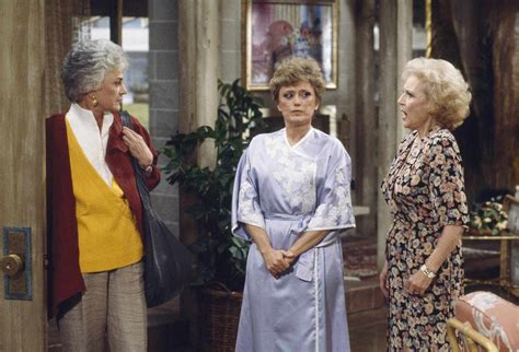 Times Dorothy Shut Down Rose And Blanche On The Golden Girls