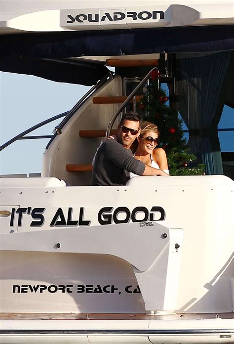 Leann Rimes Wearing A Bikini On A Boat In Mexico 03 Gotceleb