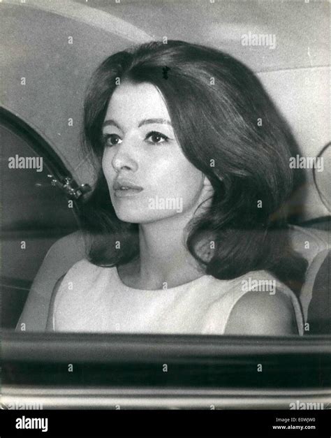 Jun 06 1963 Christine Keeler On Way To Court Model Attends Trial