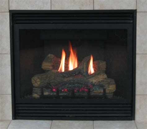 Empire Tahoe Deluxe Direct Vent Natural Gas Fireplace With Direct