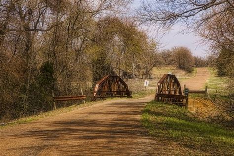 A Country Road An Old Iron Bridge Located In Burleson Coun Flickr