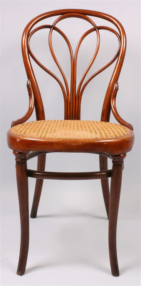 Lot Thonet Classic Bentwood Side Chair Model